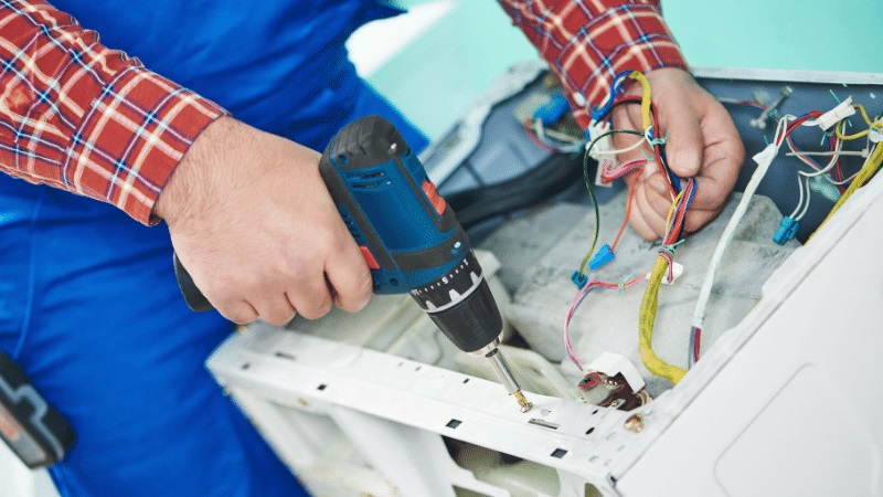 Esenyurt Westinghouse Westinghouse çamaşır makinesi kart tamiri – Su almama arızası orijinal parça ile giderildi. - Teknik servis örneği